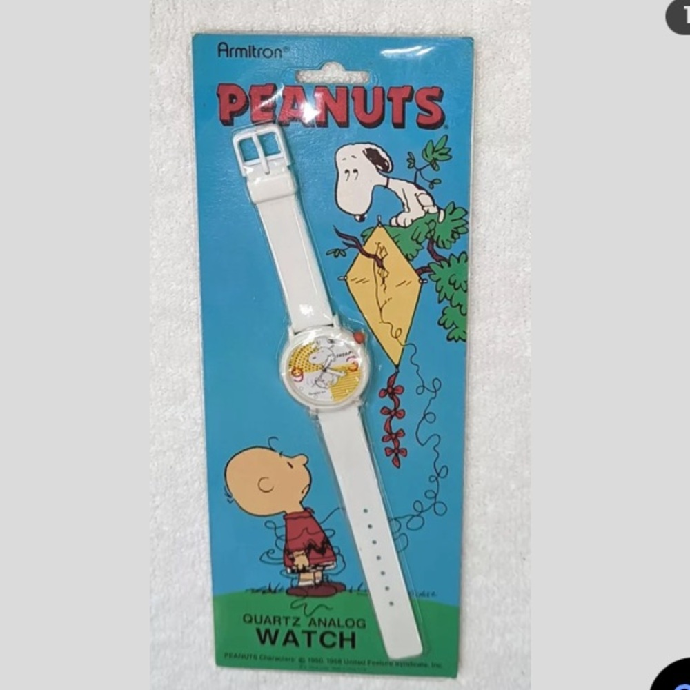 Peanuts Snoopy Comic Character Watch in Original Package by Armitron Vintage